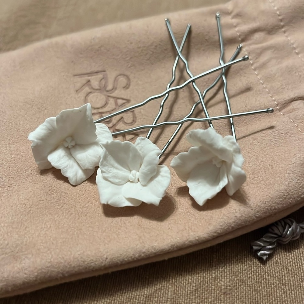 Sarah Roberts London white flower hairpins